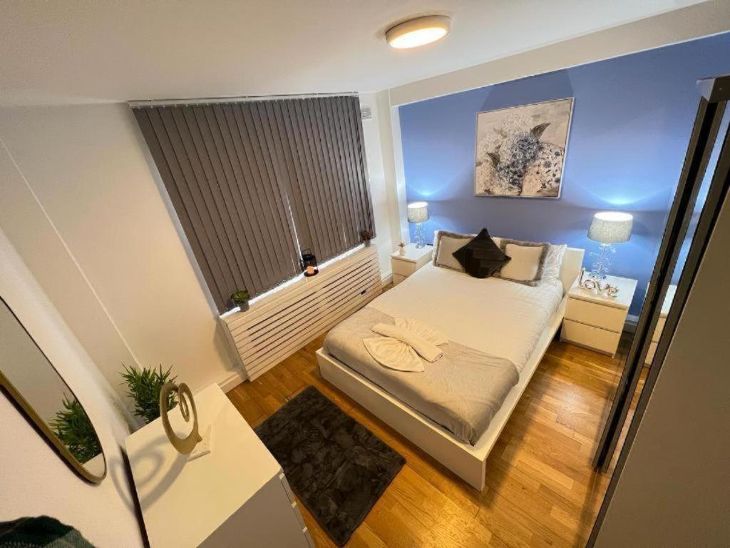 Edgware Road Beautiful Two Bedroom Apartamento Londres